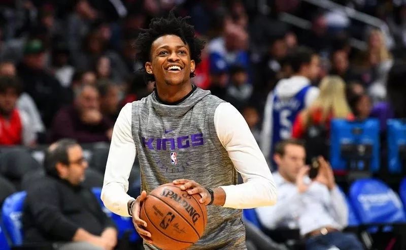 NBA-爱德华兹45分准绝杀尼克斯，森林狼加时逆转登顶东部